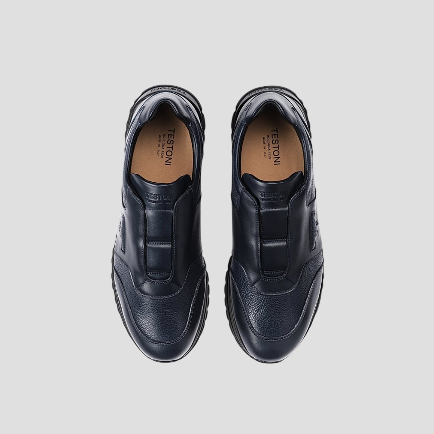 Кросівки Testoni