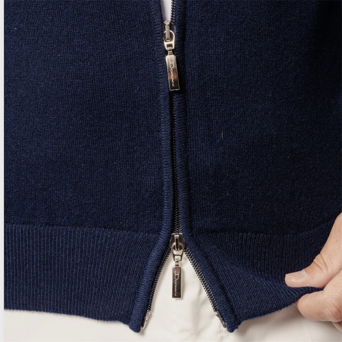 Кардиган із кашеміру Doriani