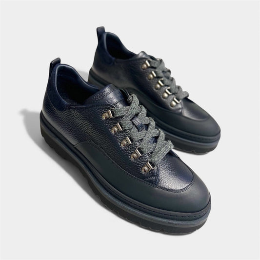 Blu Barrett hiking sneakers, dark navy