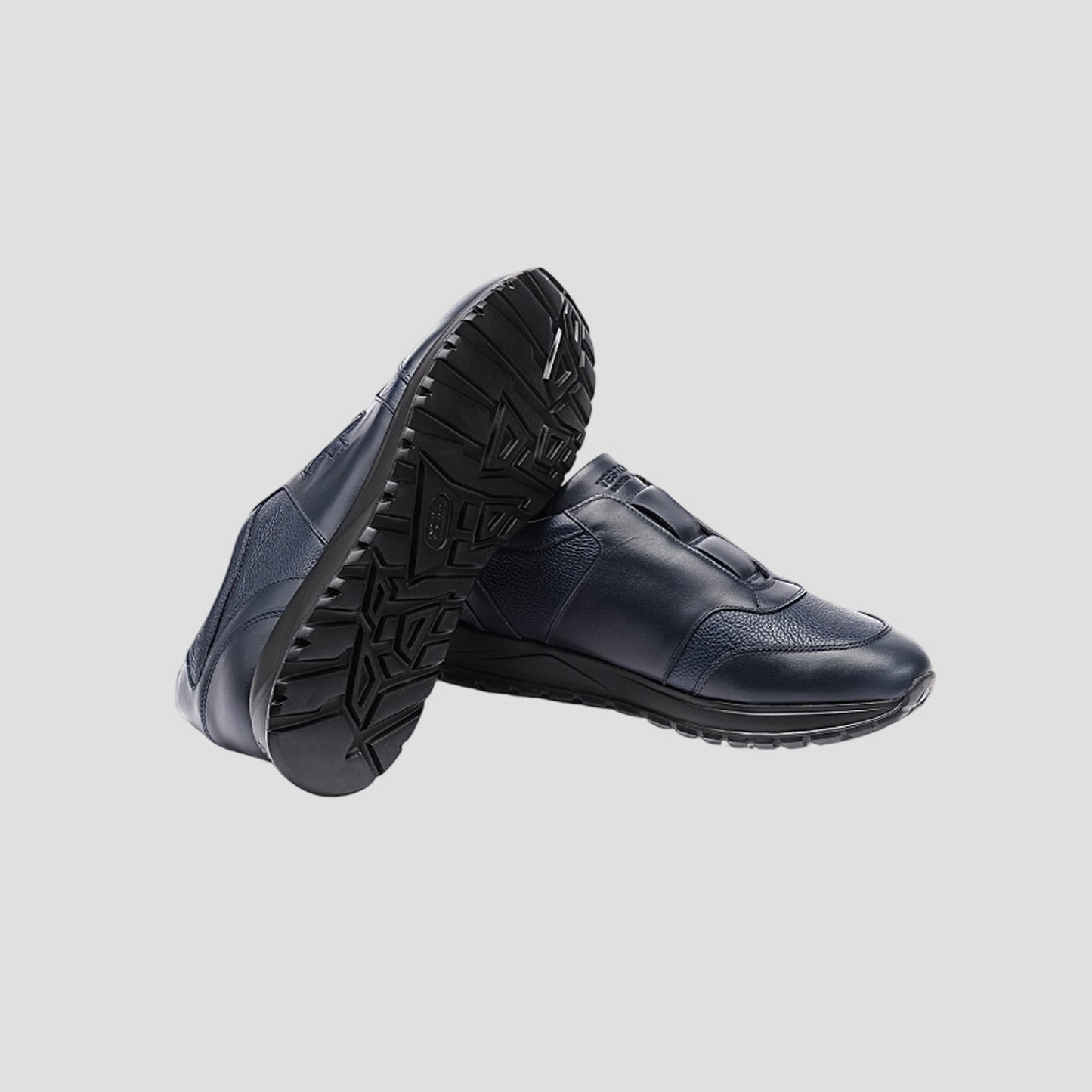 Кросівки Testoni