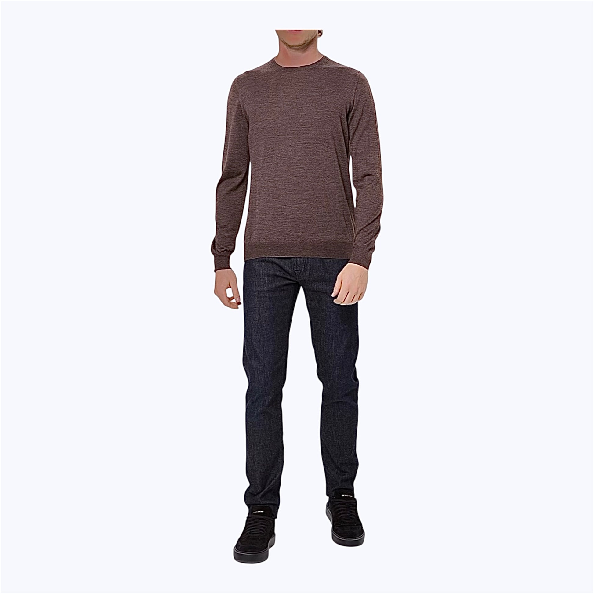 Джинси Tramarossa Leonardo Zip темно-синій денім спереду
	2.	Джинси Tramarossa Leonardo Zip темно-синій денім ззаду
	3.	Тканина Tramarossa D452 крупний план
	4.	Шкіряна нашивка Tramarossa крупним планом
	5.	Модель у джинсах Tramarossa Leonardo Zip повний зріст
	6.	Текстура деніму Tramarossa темно-синій
