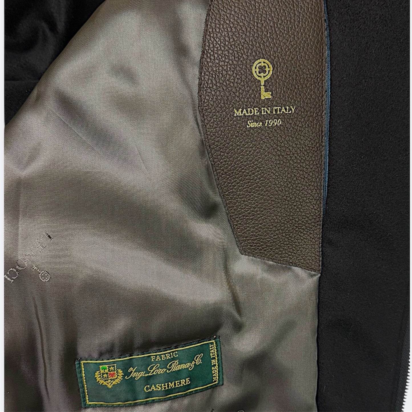 Бомбер Lenoci з кашеміру Loro Piana